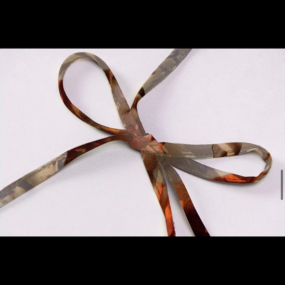 Work Of Art Cut Out Dress - Picture 7 of 12